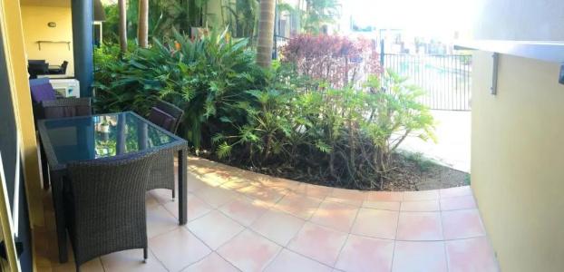 Beachside Holiday Apartments - 50