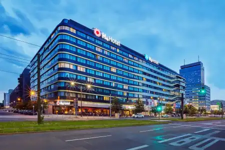H4 Berlin Alexanderplatz - 23