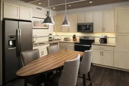 Waterline Villas & Marina, Autograph Collection - 129