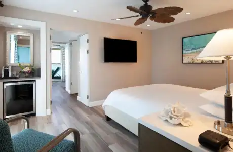 Pier House Resort & Spa - 6