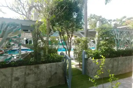 Momento Resort - 60