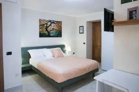 Vittoria Guest House - Salerno - 28