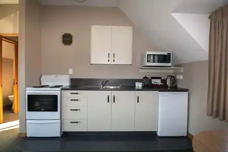 Allan Court Motel - 57