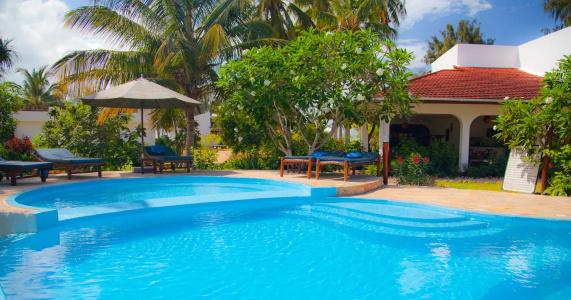 Flame Tree Cottages - 10