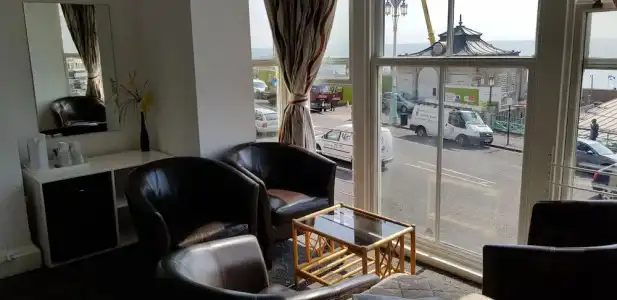 Atlantic Seafront Guest Accommodation - 7