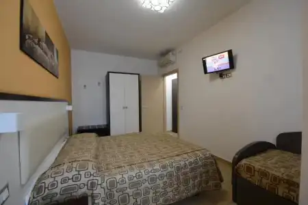 Kiara Residence - 36