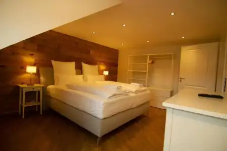 Schiefer Suite & Apartments - 93