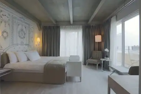 The Gate 30 Suites - 3