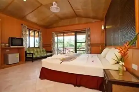 Bow Thong Beach Resort - 3