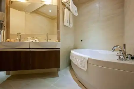 Earth and People & Spa - 26