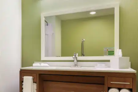 Home2 Suites by Hilton College Station - 15
