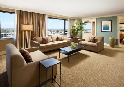 The Westin Los Angeles Airport - 3
