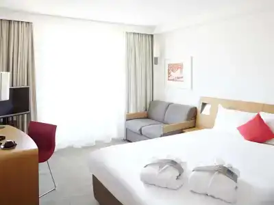 Novotel Marseille Est Porte d'Aubagne - 2