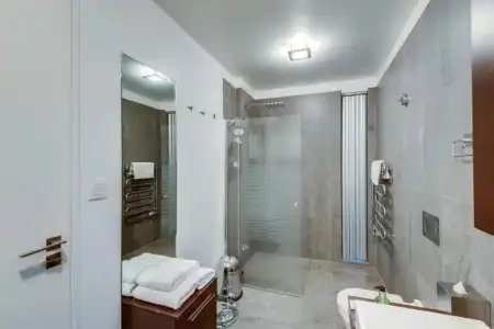 Black Pearl Apartment - 11