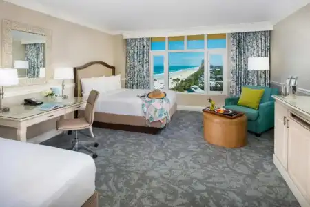 The Shores Resort & Spa - 36