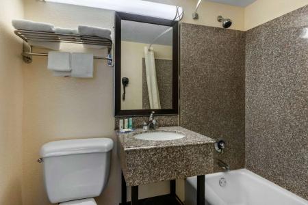 Quality Inn Daytona Beach Oceanfront - 38