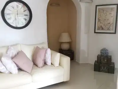 Fustera Villa El Salvador - 13