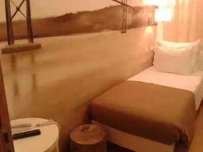 Lisbon Style Guesthouse - 16