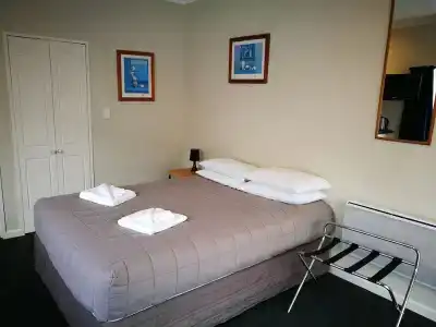 Airport Birches Motel - 109