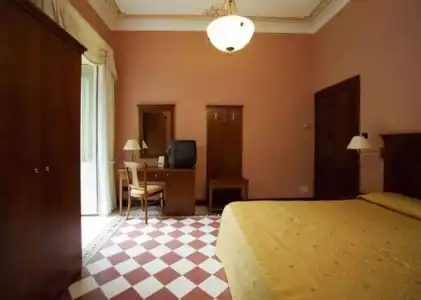 La Rondinella - 7