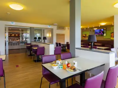 B&B Oberhausen am Centro - 13