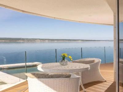 Luxury Amabilis - 107