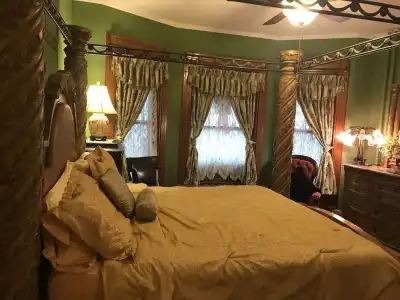 A Moment in Time Bed & Breakfast - 3