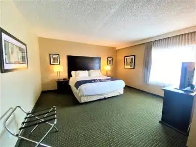 Days Inn by Wyndham Cranbrook Conference Centre - 38