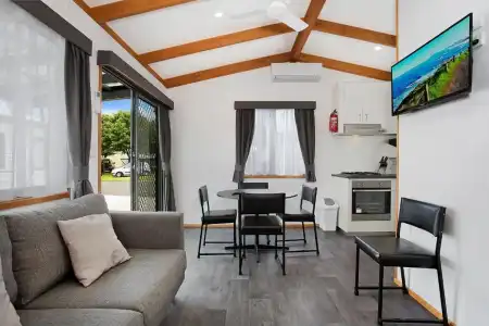 Warrnambool Holiday Village - 90
