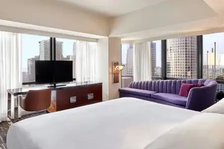 Sheraton Grand Los Angeles - 31