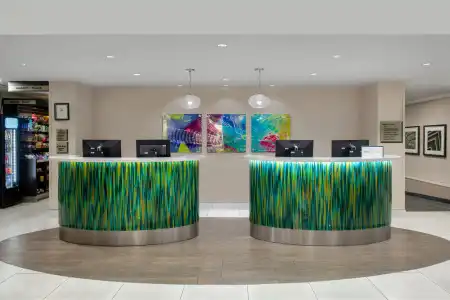 Crowne Plaza Kitchener-Waterloo by IHG - 12