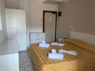 Modenese - 3