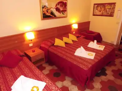 Tibullo Guesthouse - 24