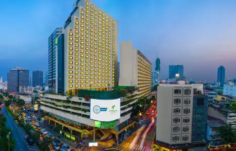 Holiday Inn BANGKOK SILOM by IHG - 40