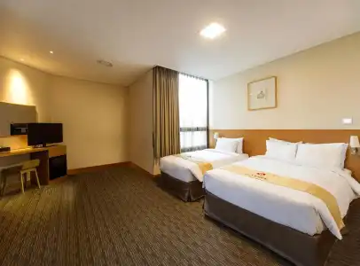 Skypark Central Myeongdong - 28