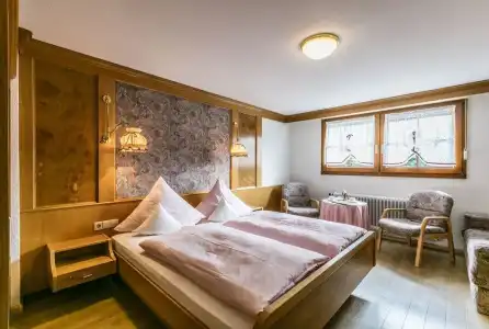 Restaurant Krone & Wellness - - 2