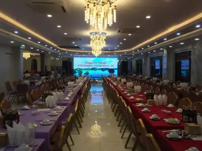 Hoang Giang - 8