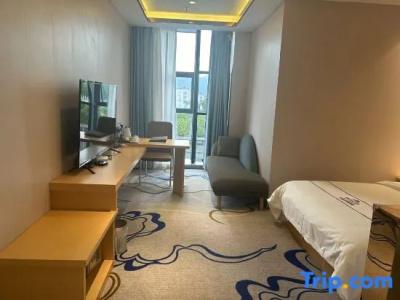 Microtel by Wyndham Lijiang - 65