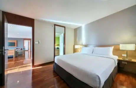 Bandara Silom Suites - 227