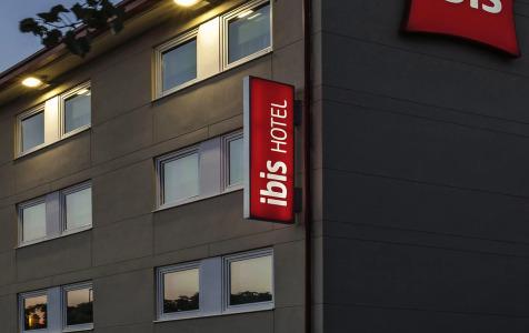 Ibis Barcelona Cornella - 26
