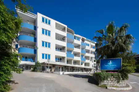 Bella Vista - 0
