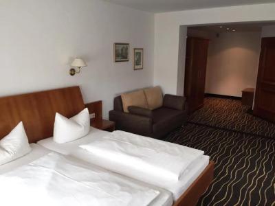 Zur Schönen Aussicht - 23