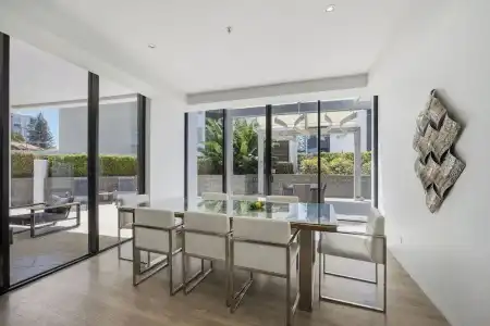 Aria Apartments - 351