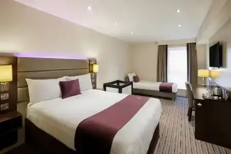 Premier Inn London Hendon - The Hyde - 2