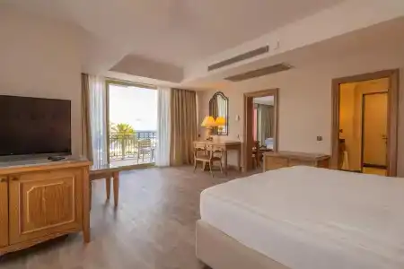 The Norm Oriental Kemer - 5