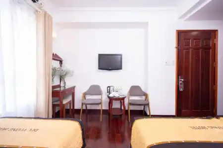 Duc Vuong Saigon - Bui Vien - 92