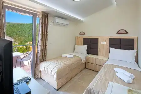 Vila Ivanovic - 68