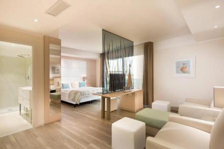 International Beach - 41