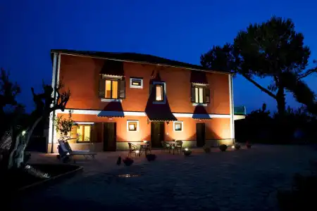 B&B la Chora di Paestum - 0