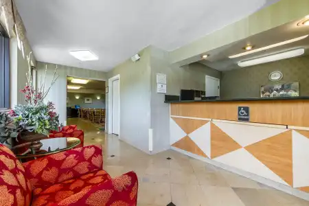 Quality Inn Oakland Airport - 1